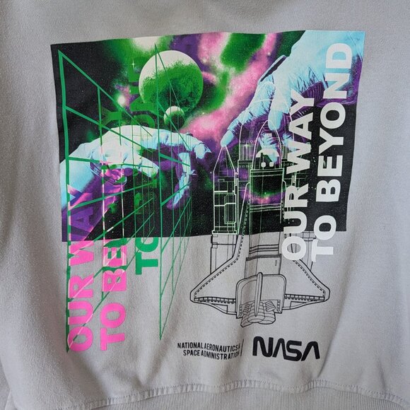 Hyper Space NASA Crop Hoodie Size XL - Picture 2 of 8